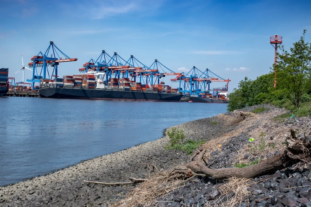 Containerterminal Altenwerder