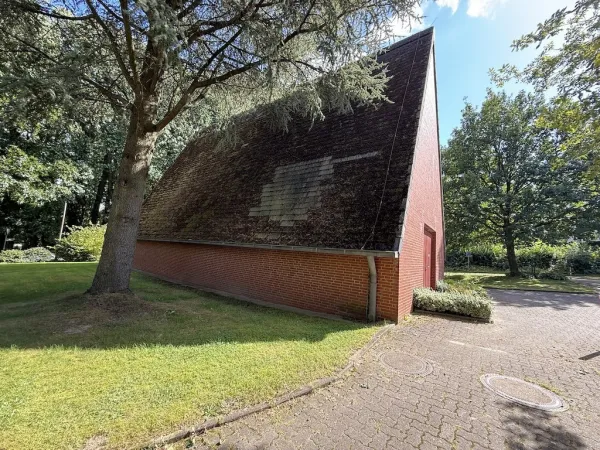 Friedhof in Sinstorf – Ruhige Gedenkstätte im Hamburger Süden