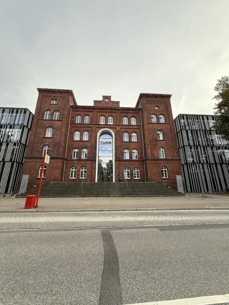 echnische Universität Hamburg (TU Hamburg)
